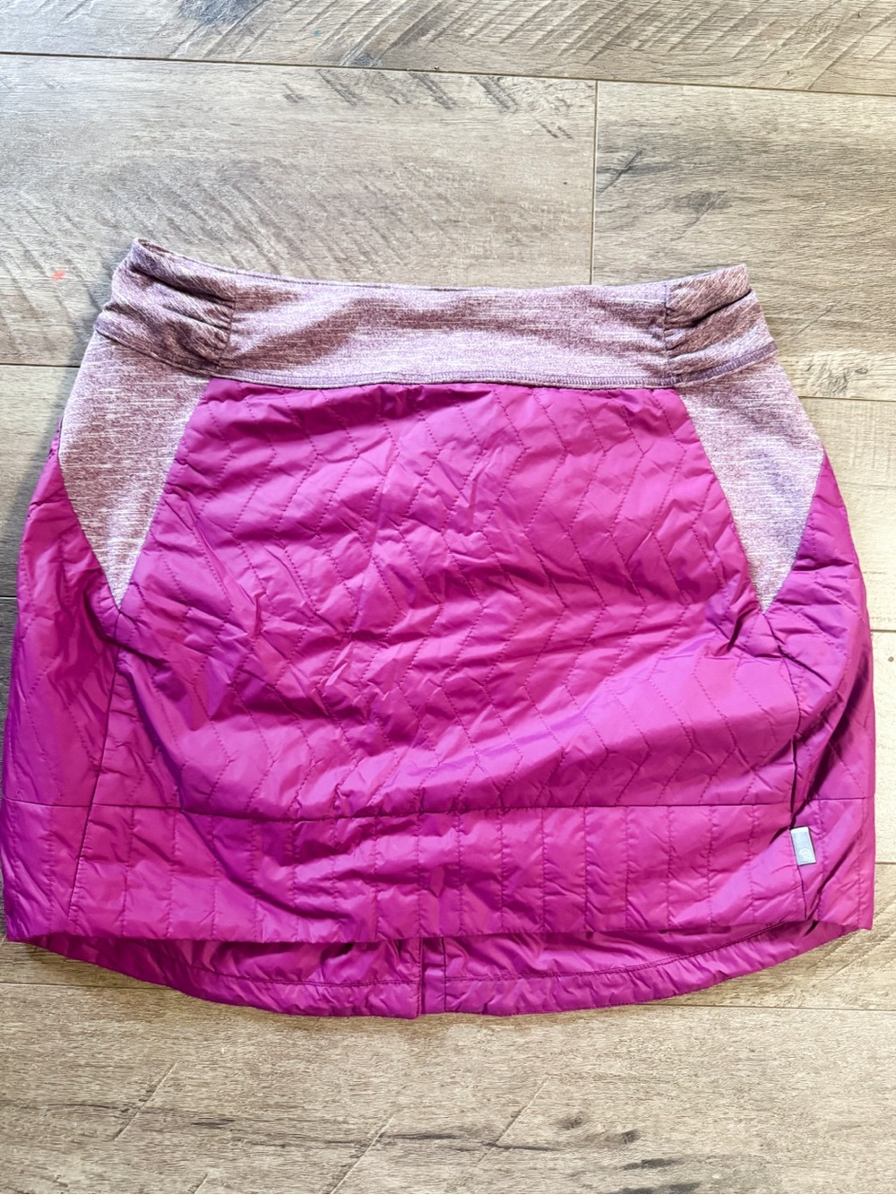 Mountain Hardwear Women's Trekkin Insulated Quilted Mini Skirt